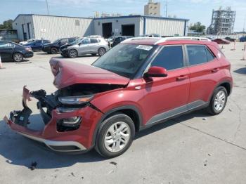  Salvage Hyundai VENUE