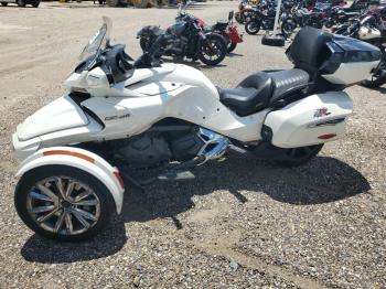  Salvage Can-Am Spyder