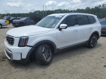  Salvage Kia Telluride