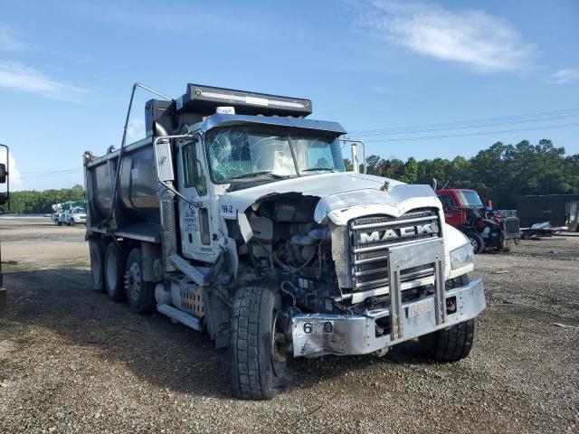  Salvage Mack 700 Gu700