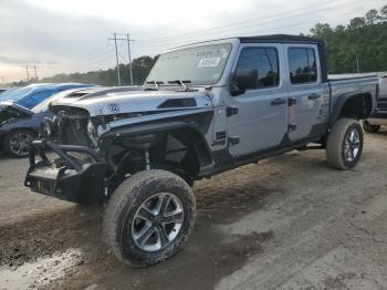  Salvage Jeep Gladiator