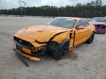  Salvage Ford Mustang