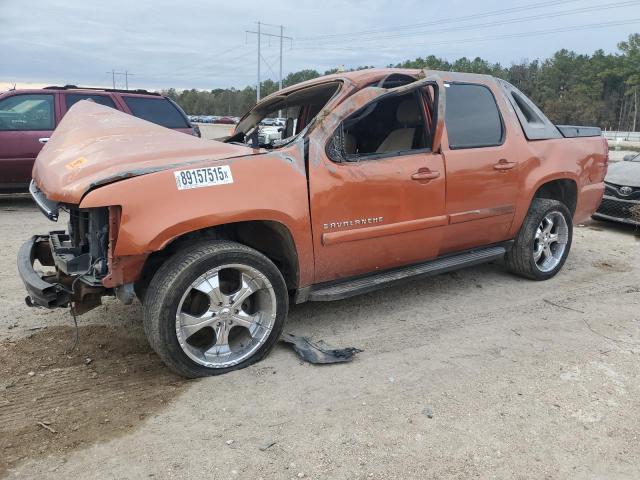  Salvage Chevrolet Avalanche