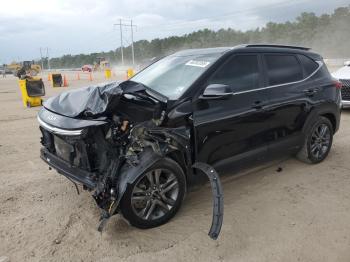  Salvage Kia Seltos