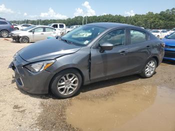  Salvage Toyota Yaris