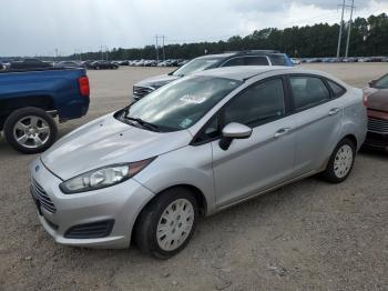  Salvage Ford Fiesta