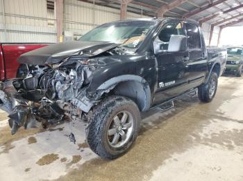 Salvage Nissan Titan