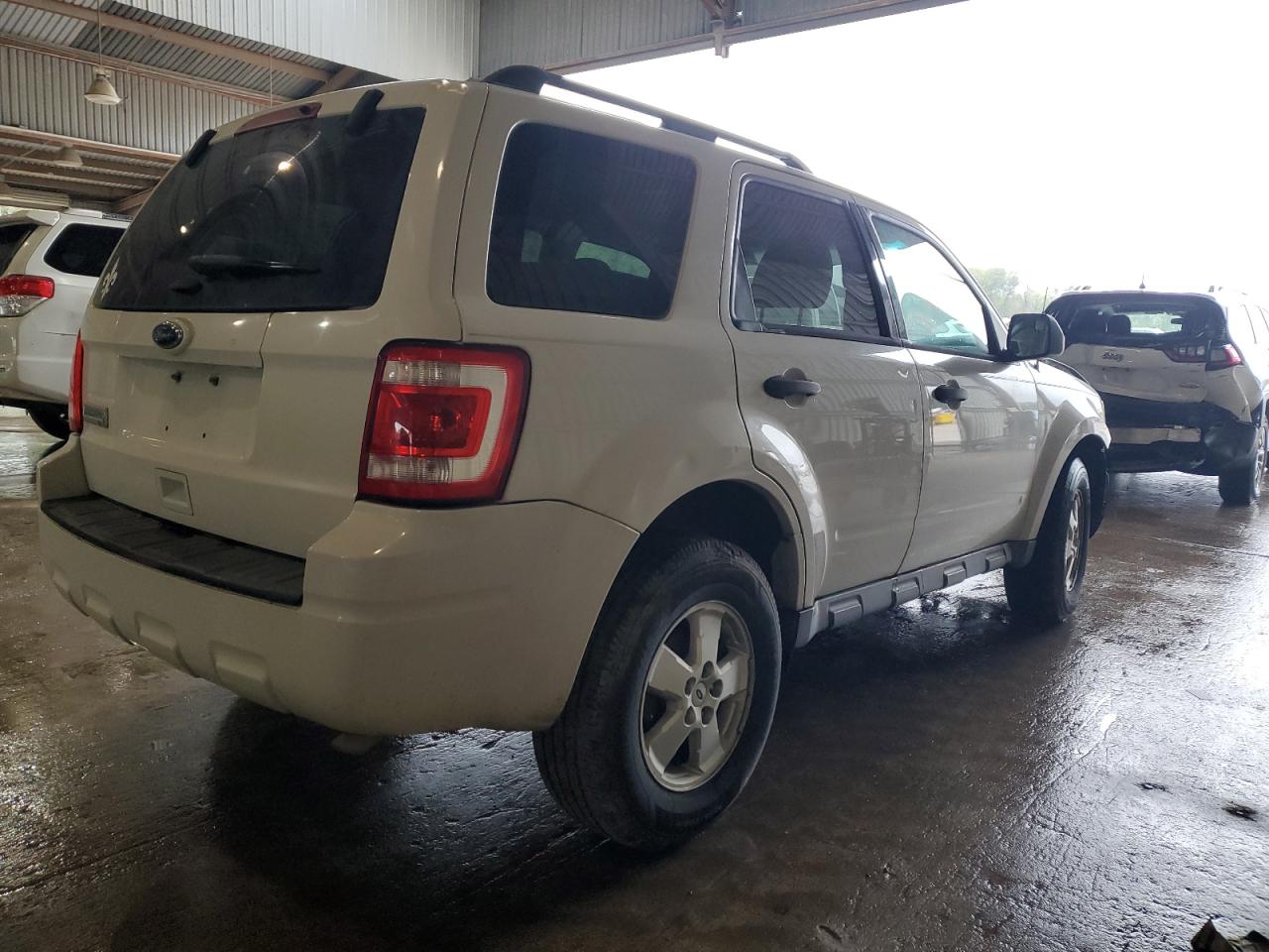 Ford Escape Xlt Image 2