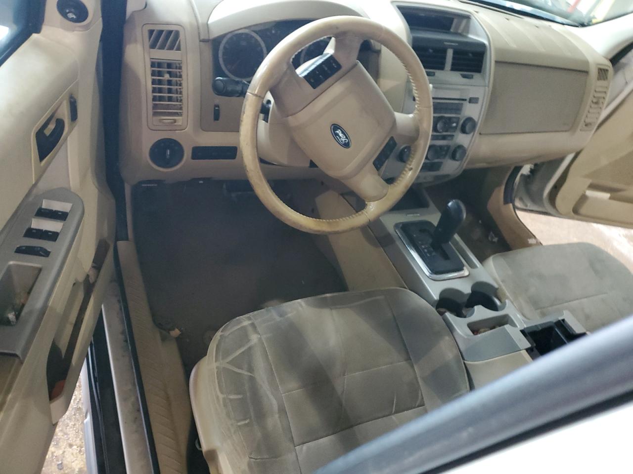 Ford Escape Xlt Image 4