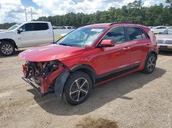 Salvage Kia Niro