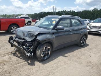  Salvage Hyundai VENUE