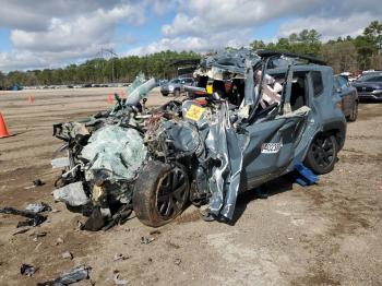  Salvage Jeep Renegade