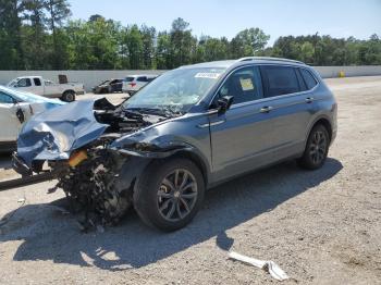  Salvage Volkswagen Tiguan