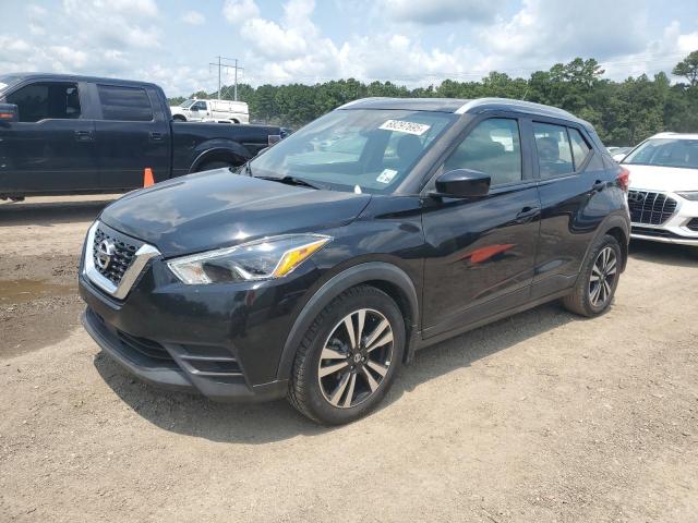  Salvage Nissan Kicks