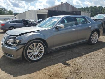  Salvage Chrysler 300