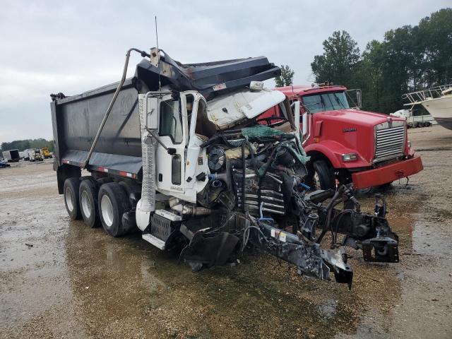  Salvage Mack 700 Gu700