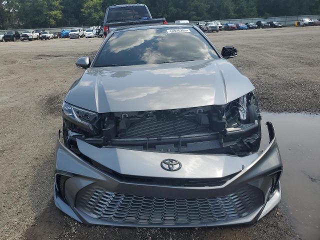 Toyota Camry Xse Image 12