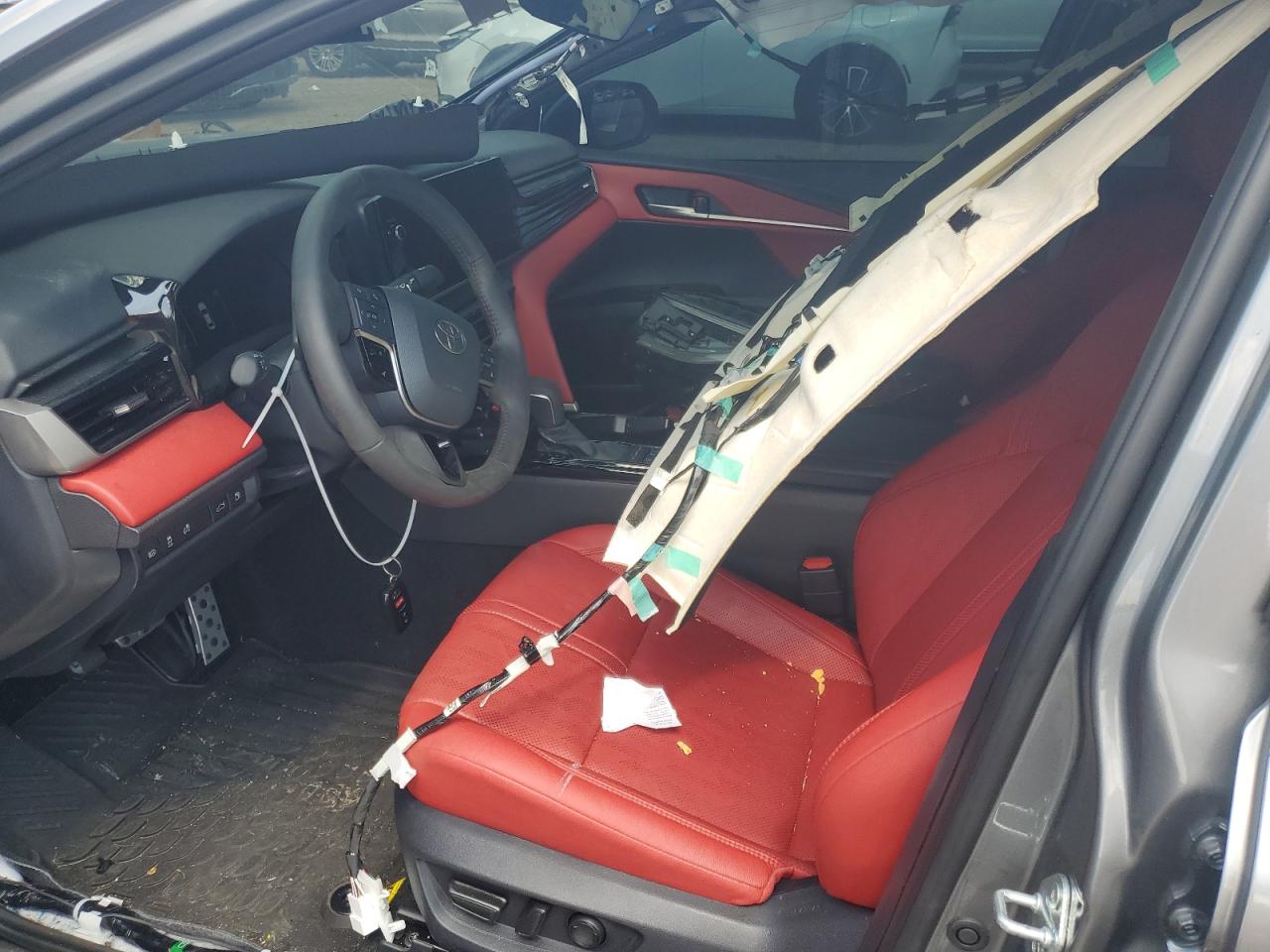 Toyota Camry Xse Image 3