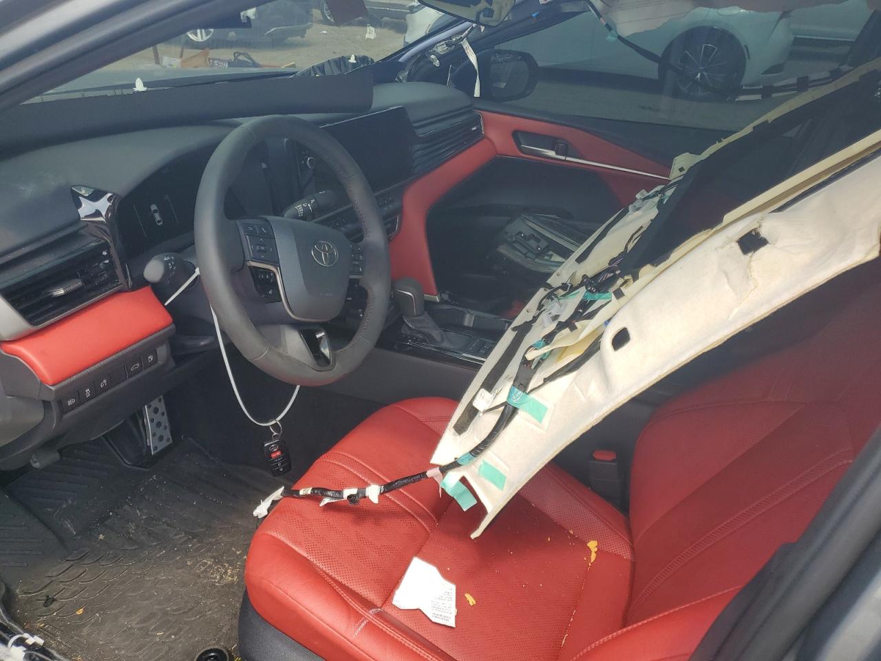 Toyota Camry Xse Image 8