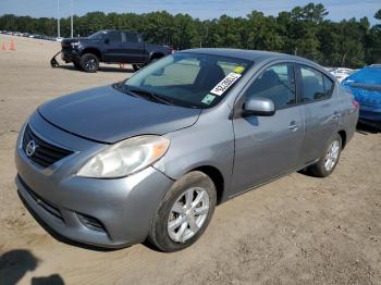  Salvage Nissan Versa
