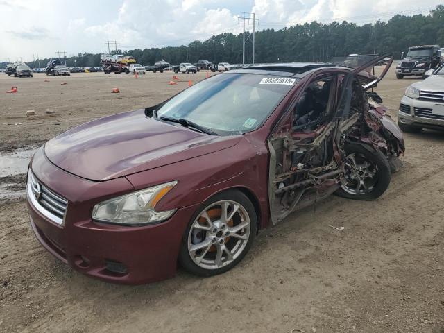  Salvage Nissan Maxima