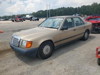  Salvage Mercedes-Benz 260-Class