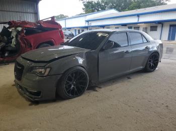  Salvage Chrysler 300