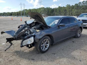 Salvage Chrysler 300