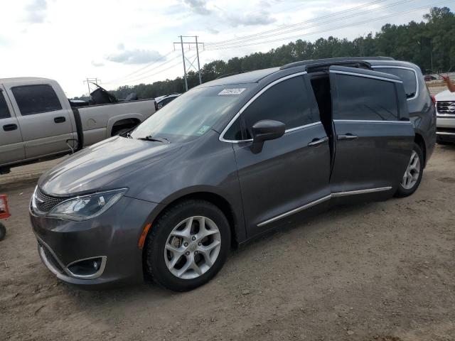  Salvage Chrysler Pacifica