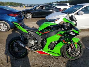  Salvage Kawasaki Zx1002 L