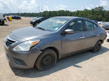  Salvage Nissan Versa
