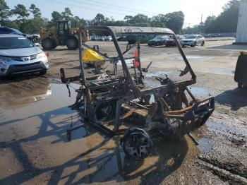 Salvage Can Am Defender10