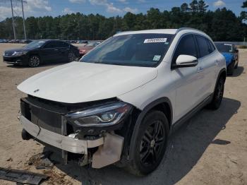  Salvage Mercedes-Benz GLA