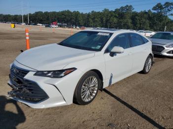  Salvage Toyota Avalon