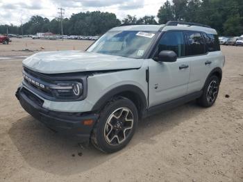  Salvage Ford Bronco