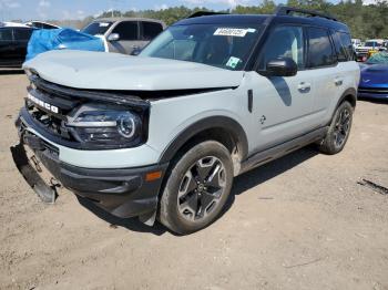  Salvage Ford Bronco