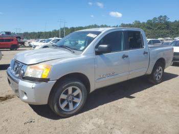  Salvage Nissan Titan