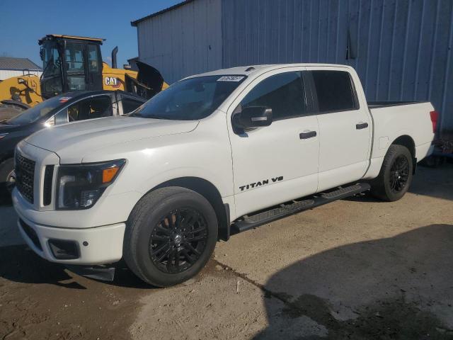  Salvage Nissan Titan