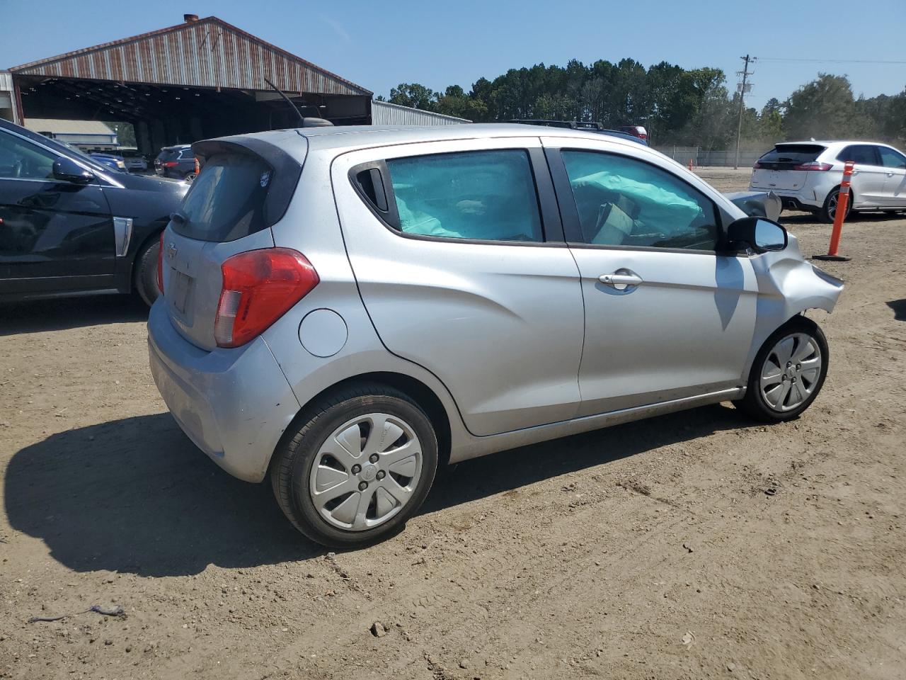 Chevrolet Spark Image 4
