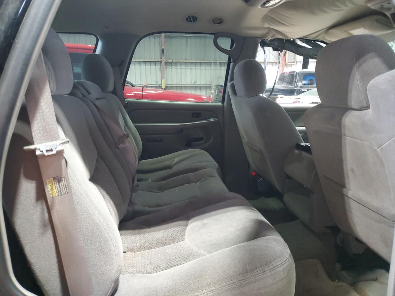 Chevrolet Tahoe C1500 Image 11