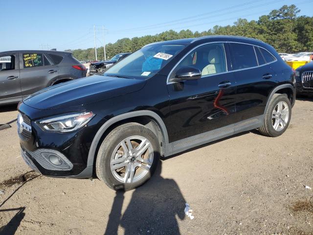  Salvage Mercedes-Benz GLA