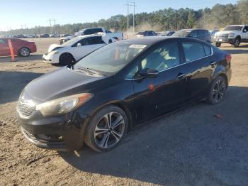  Salvage Kia Forte