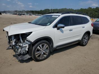  Salvage Subaru Ascent