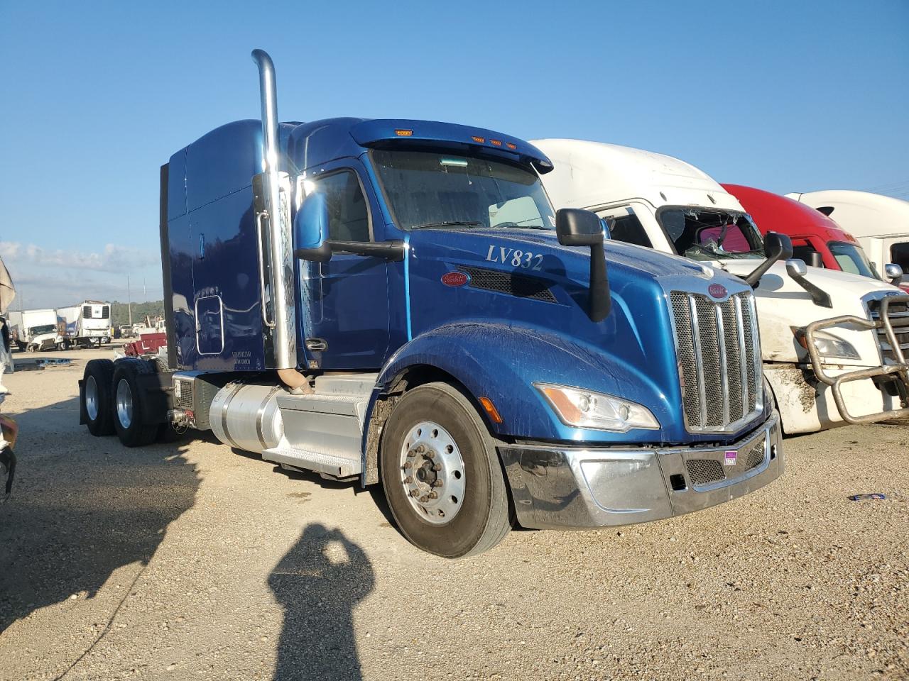 Peterbilt 579 Image 1