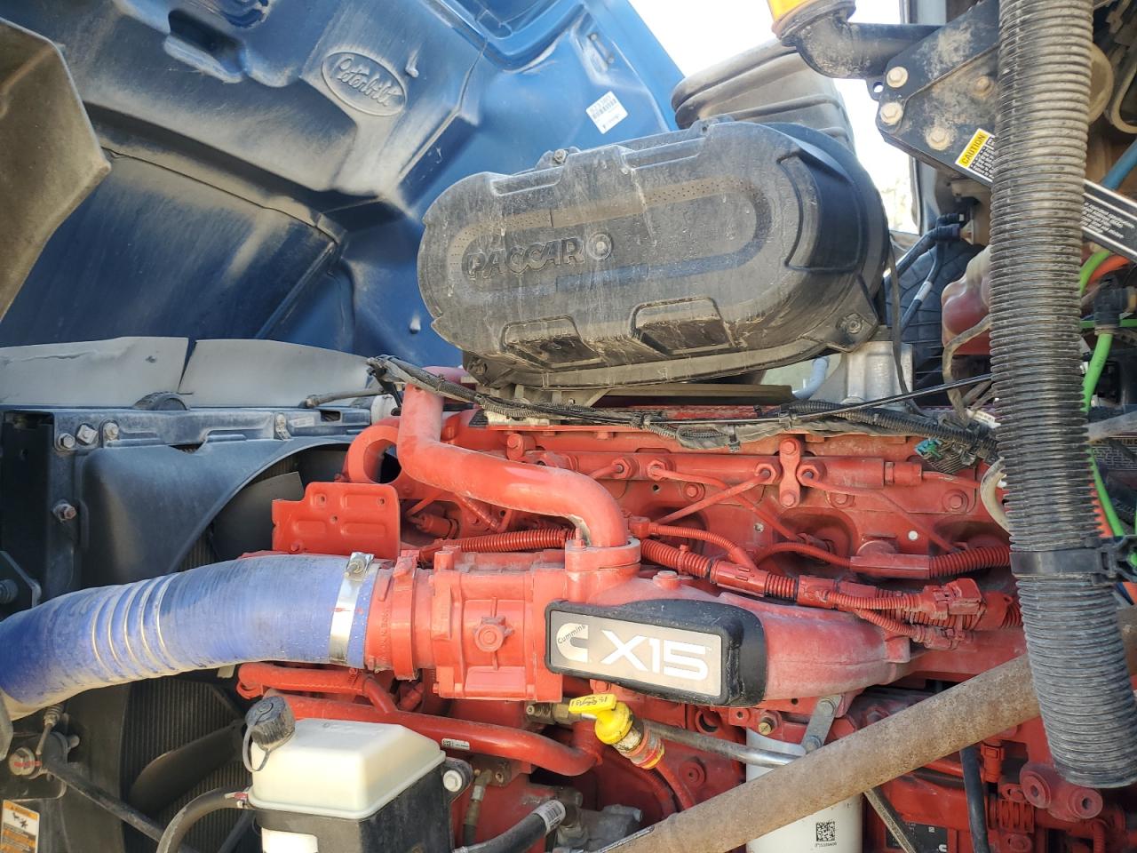 Peterbilt 579 Image 8