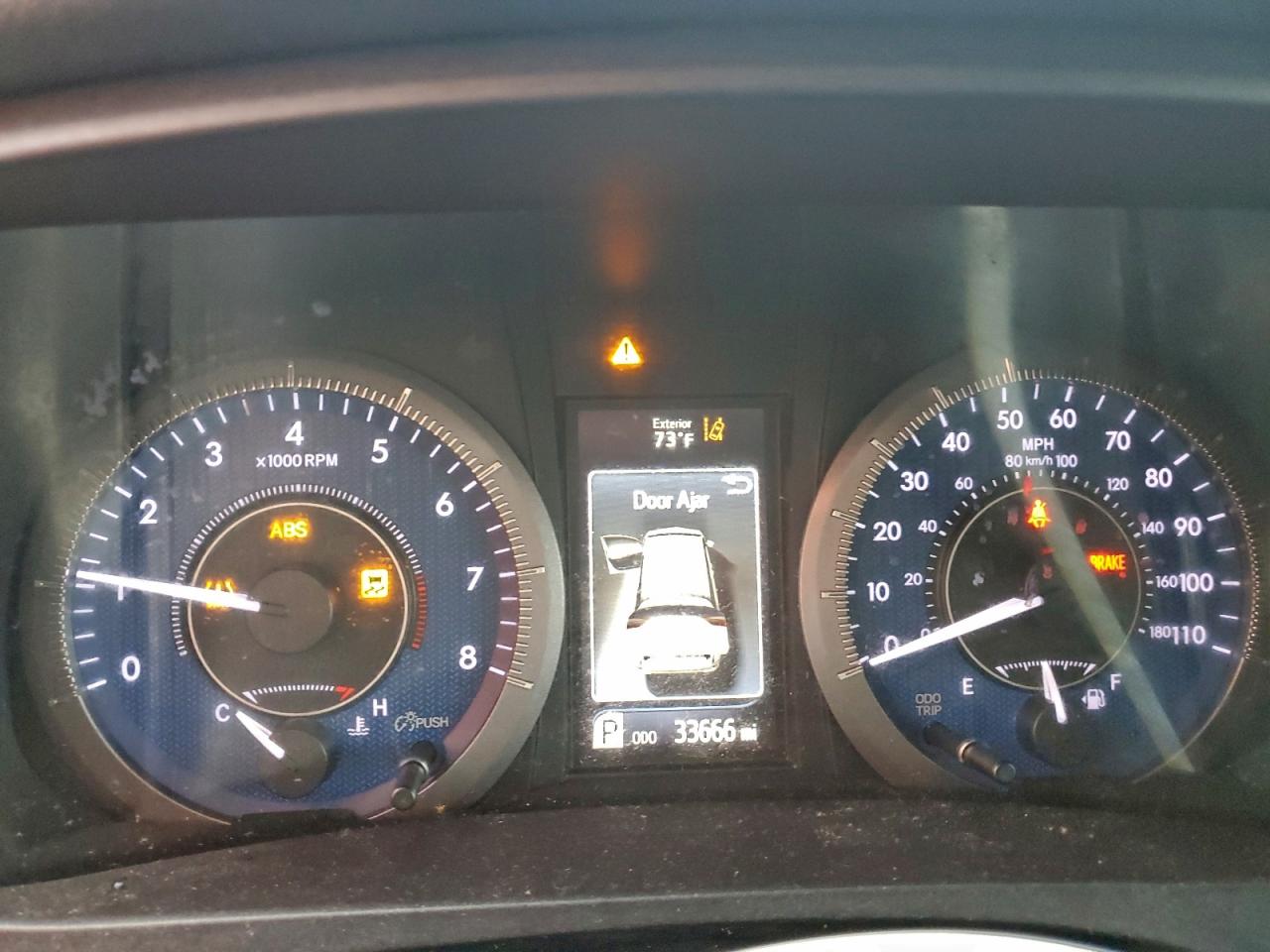 Toyota Sienna Le Image 4