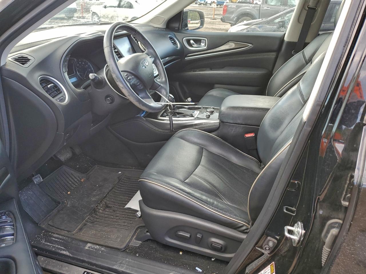 INFINITI Qx Luxe Image 5