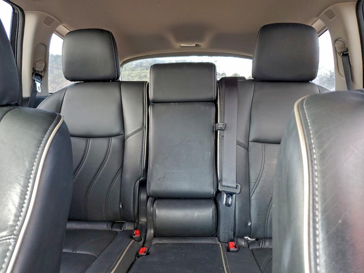 INFINITI Qx Luxe Image 6