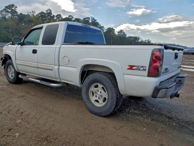Chevrolet Silverado K1500 Image 12