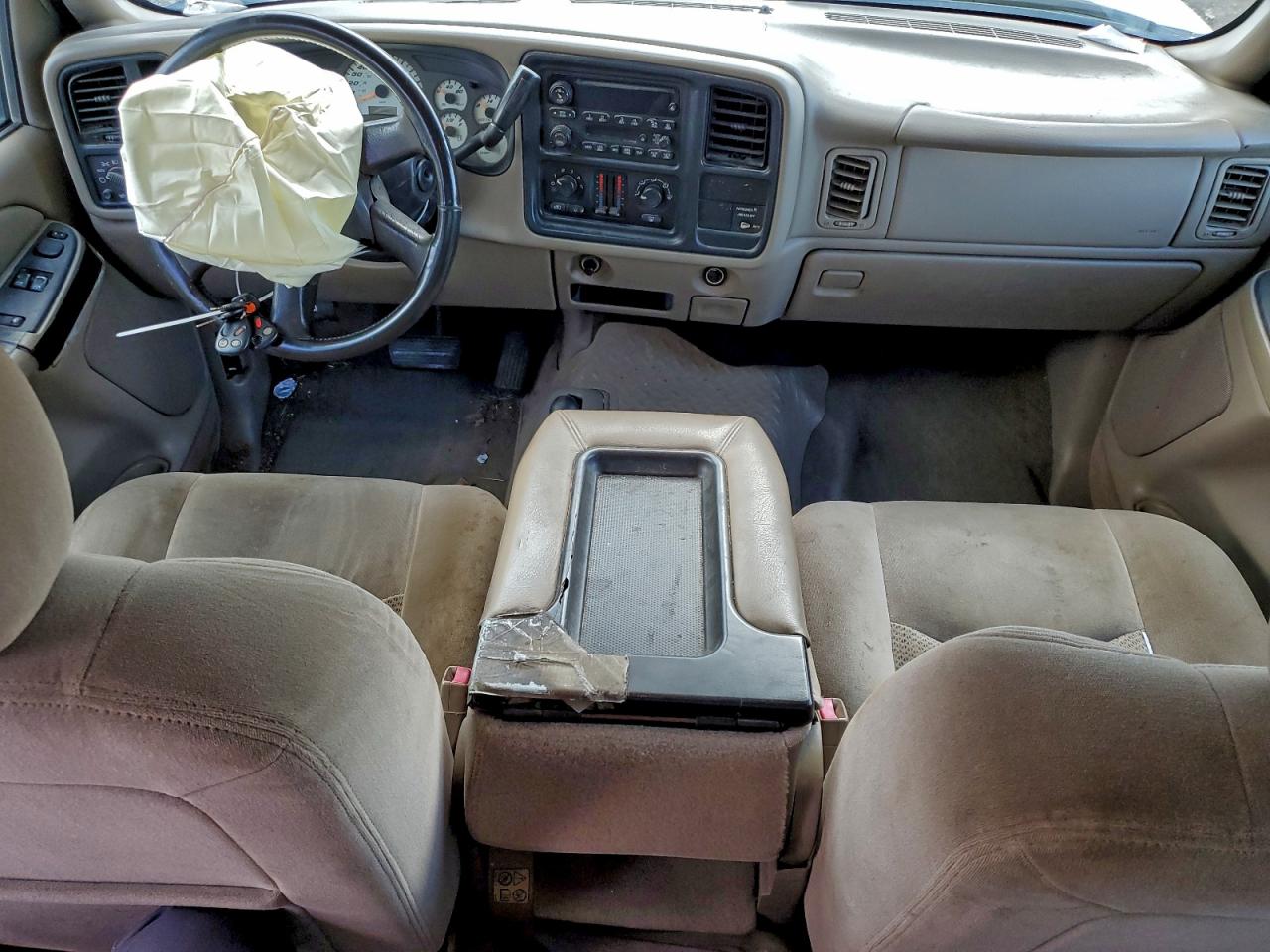 Chevrolet Silverado K1500 Image 6